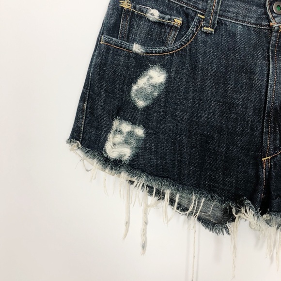 Levi’s Eco Vintage Distressed Cut offs 32 - Picture 8 of 8